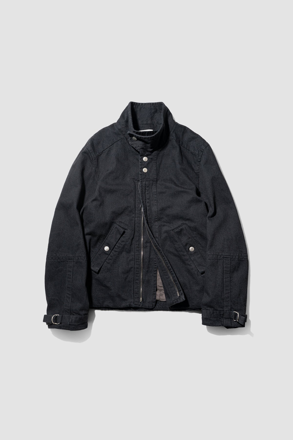 VUJA DÉ / Luca Bondage Jacket in Organic Cotton "Black"