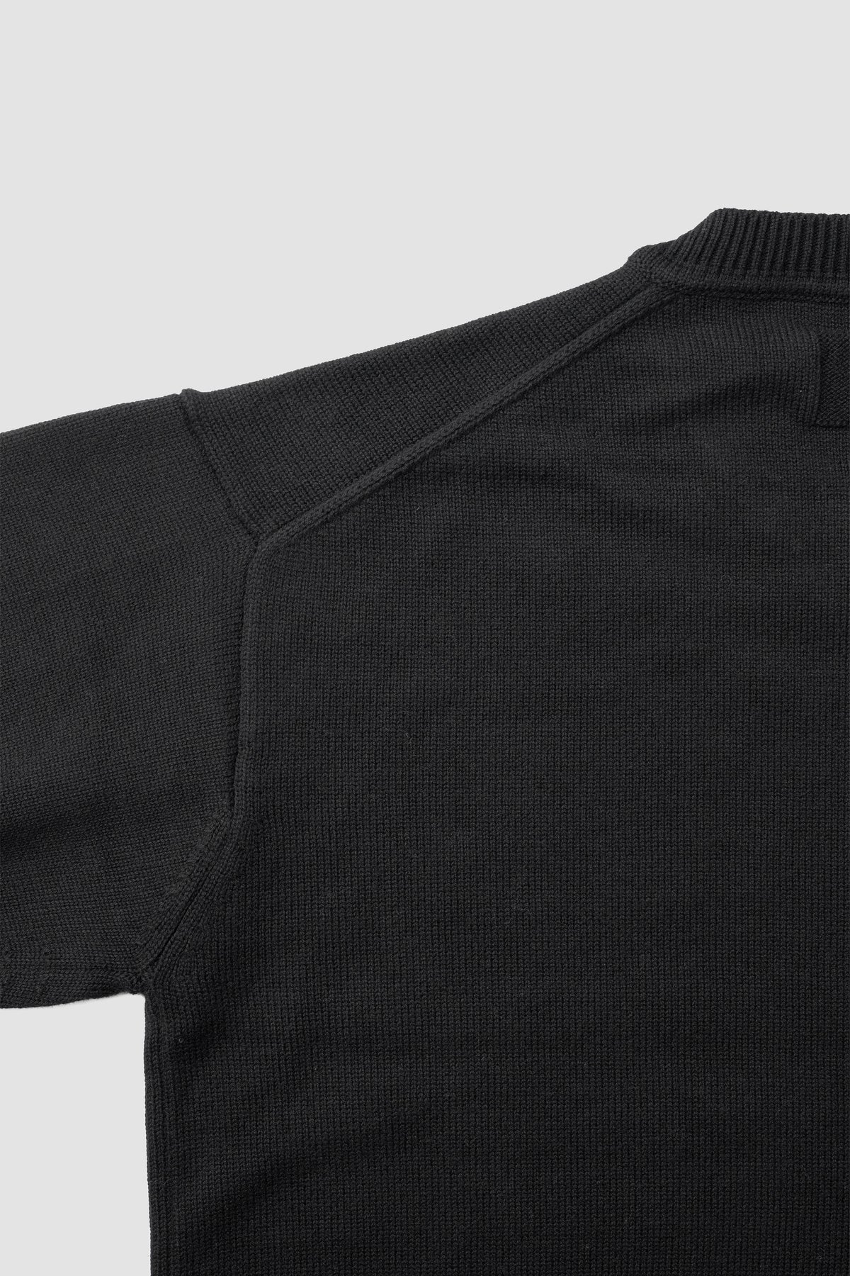 Afiit / V-NECK KNIT  "BLACK"