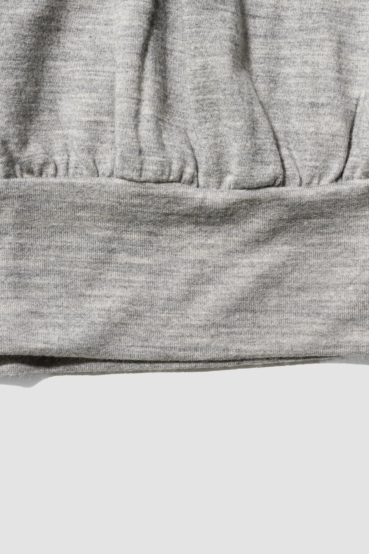 barbell object / wool bo top "gray"