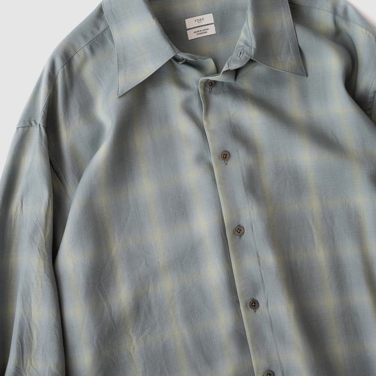 YOKE/ OMBRE PLAID REGULAR COLLAR SHIRT "MIST GREEN"