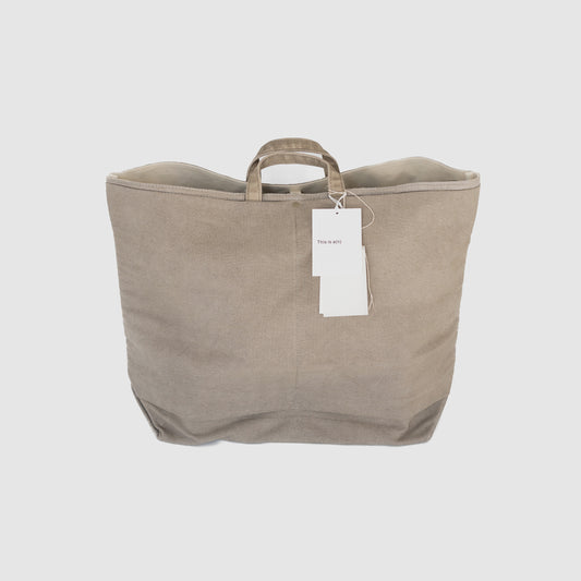 ANCELLM / ANCELLM with This is a(n) C/R DUCK BAG "GREIGE"