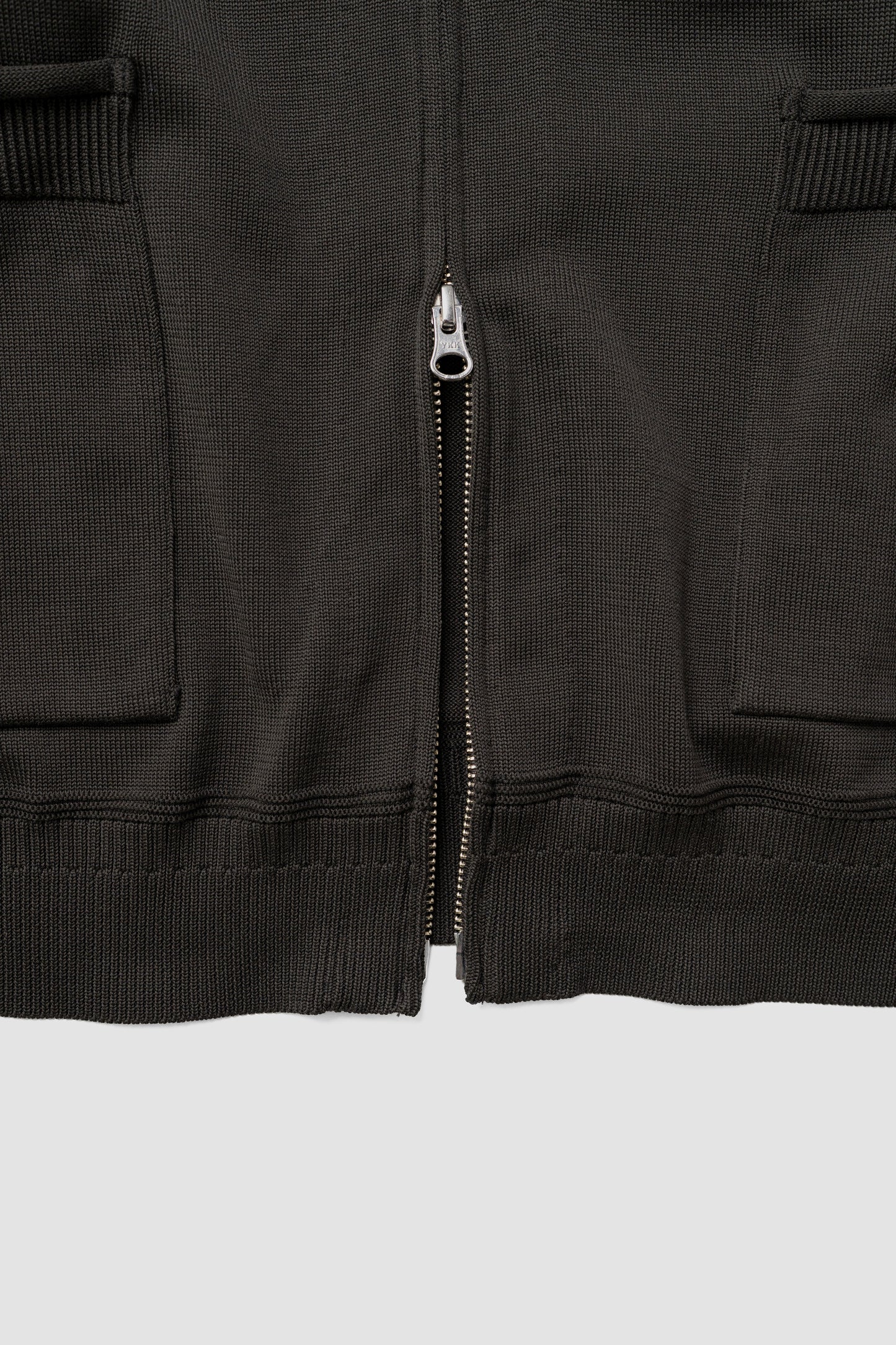 YASHIKI / Akiyo Zip Cardigan "DARK-OLIVE"