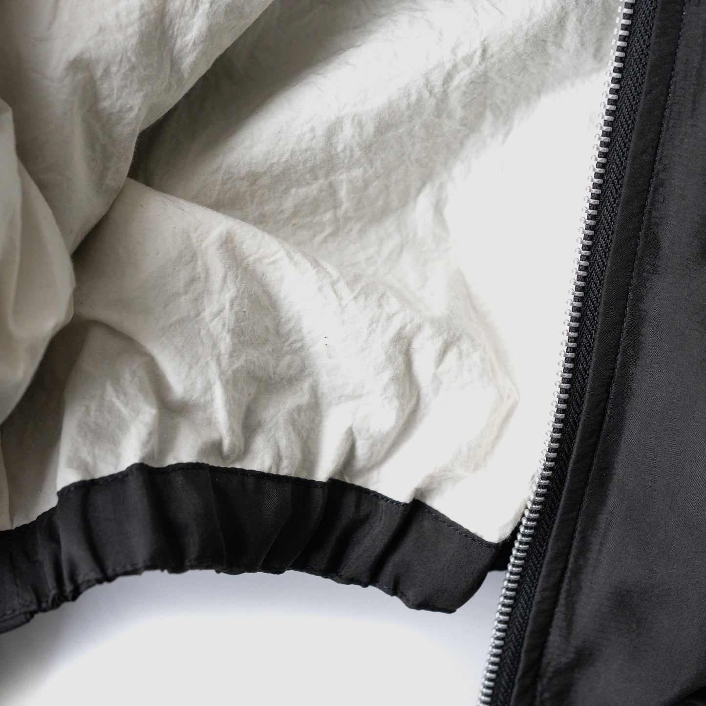 BIBLIOTHERK /  DRAPED MA1 BLOUSON "BLACK"