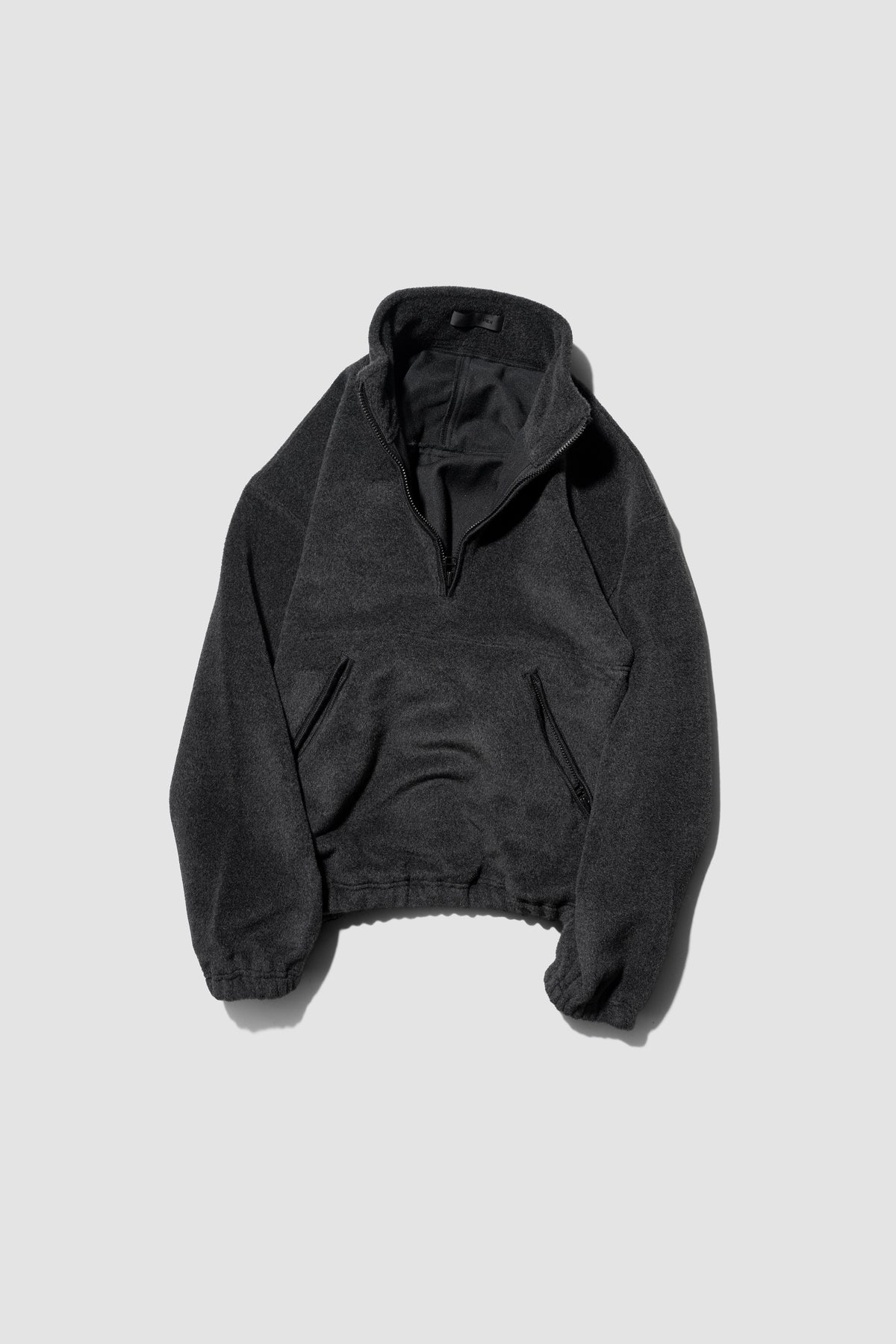 Omar Afridi / ROUY HALF ZIP "CHARCOAL"