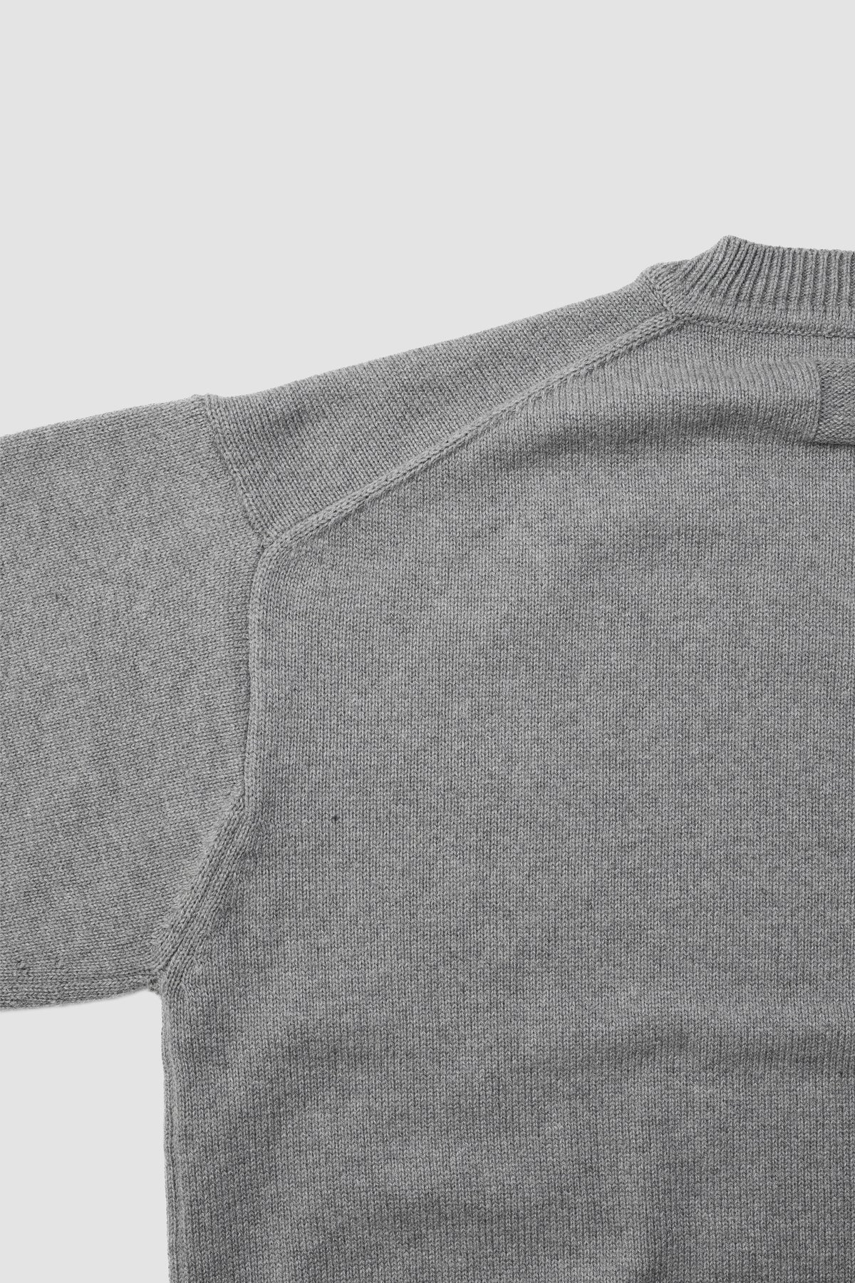 Afiit / V-NECK KNIT  "GRAY"