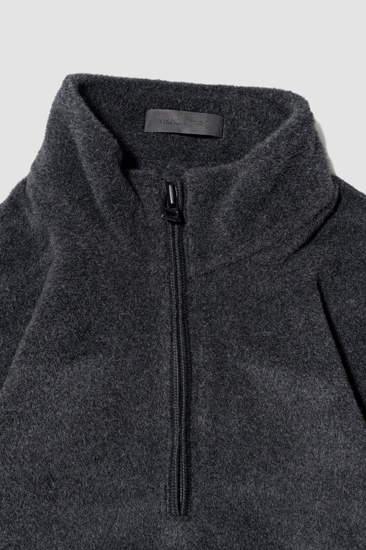 Omar Afridi / ROUY HALF ZIP "CHARCOAL"