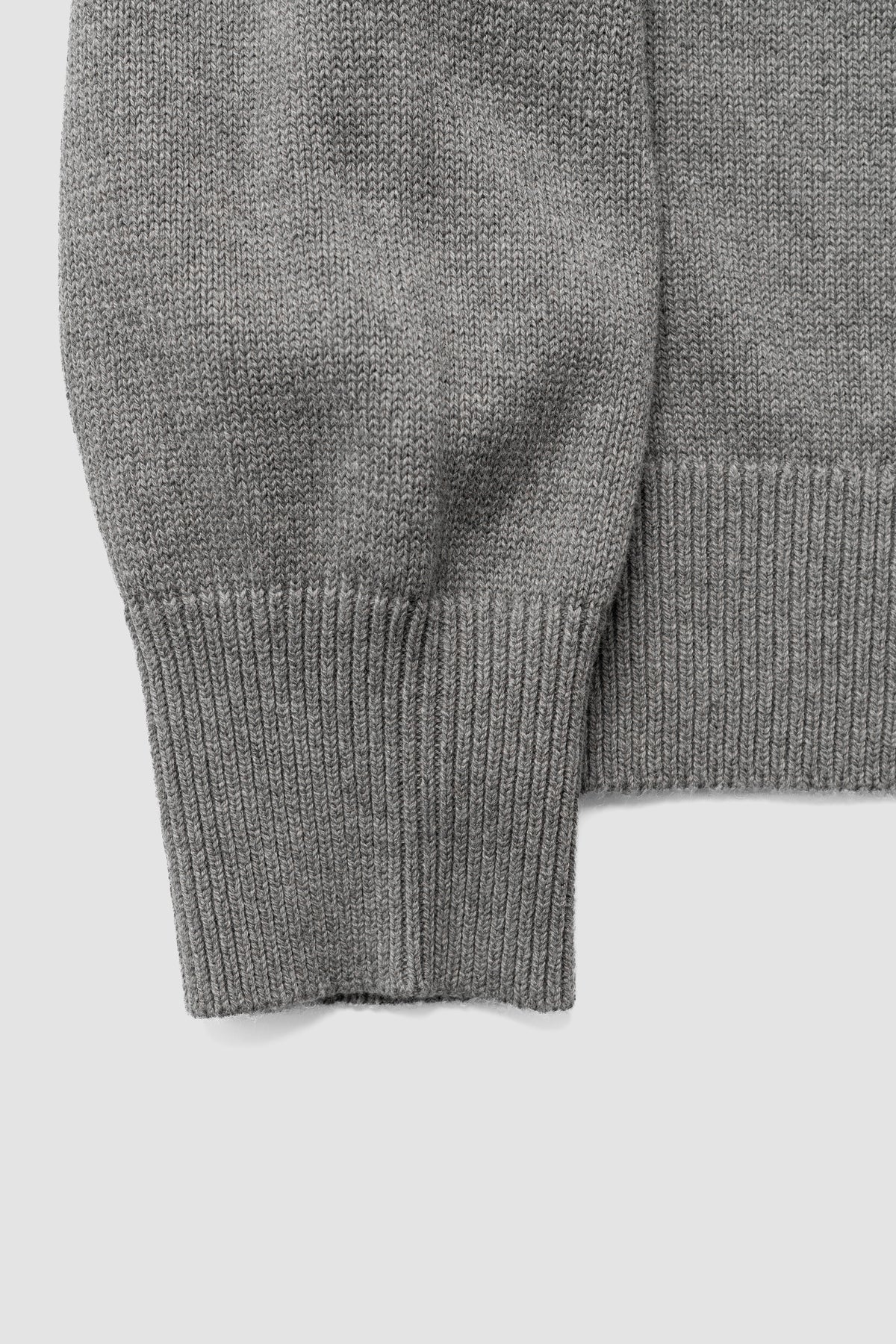 Afiit / V-NECK KNIT  "GRAY"