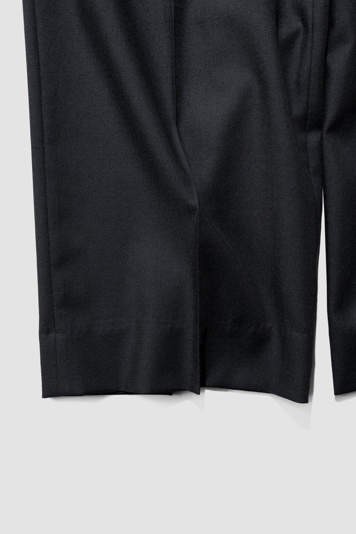 YOKE/ 3pleated Wide-leg Trousers "Black"