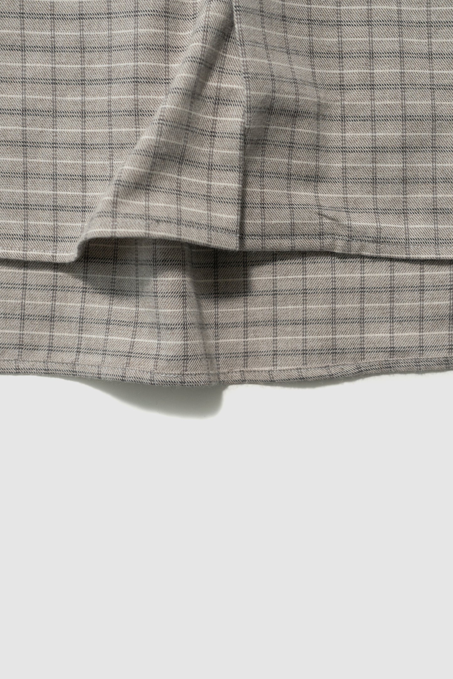 ssstein/ COTTON LLAMA OVERSIZED REGULAR COLLAR SHIRT "GRAPH CHECK"