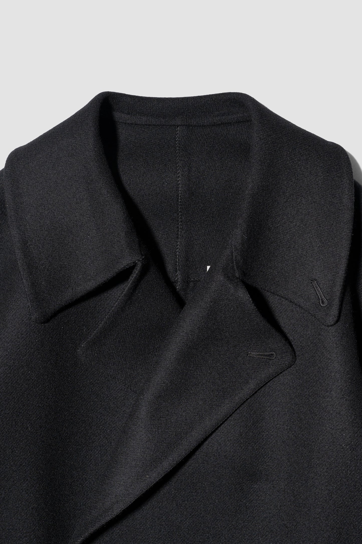 YOKE/ Wool Cashmere Double Breasted Rever Coat "BLACK"