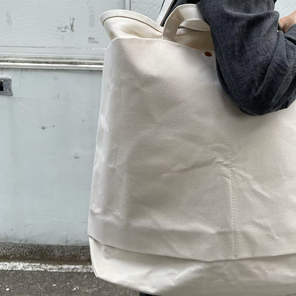 [Pre-order] This is a(n)/ Base Tote XL "WHITE"