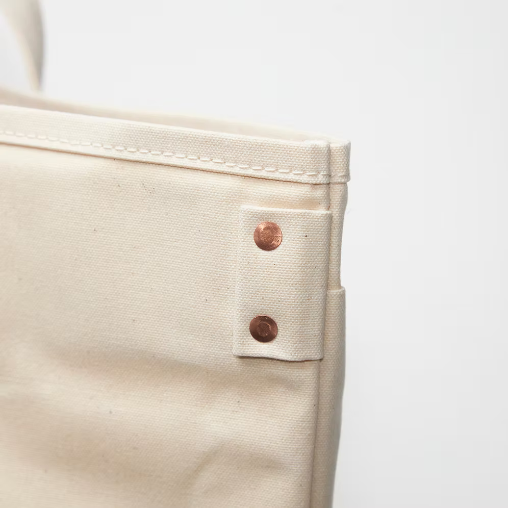 [Pre-order] This is a(n)/ Base Tote L "WHITE"