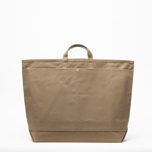 [Pre-order] This is a(n)/ Base Tote L "COYOTE"