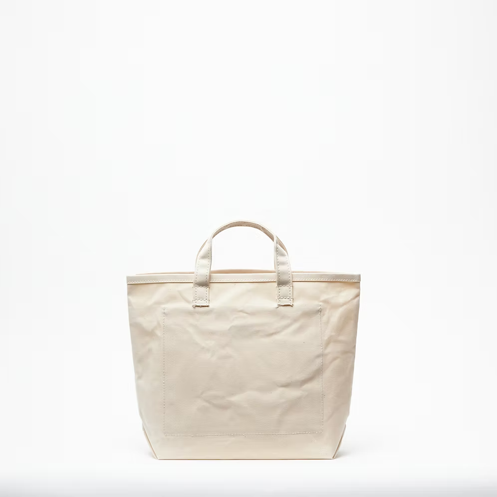 [Pre-order] This is a(n)/ Base Tote S "WHITE"