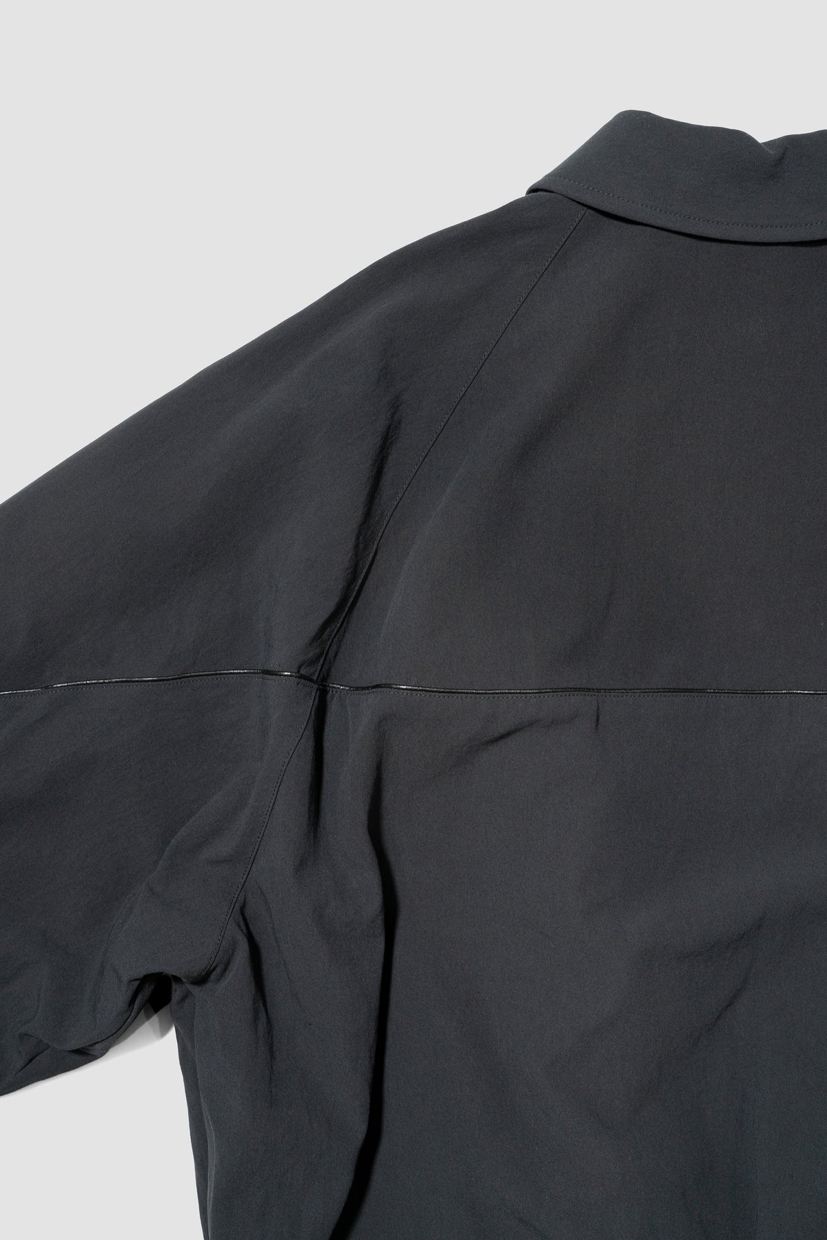 Antwort / LEATHER PIPED COTTON GABARDINE JACKET "BLACK"