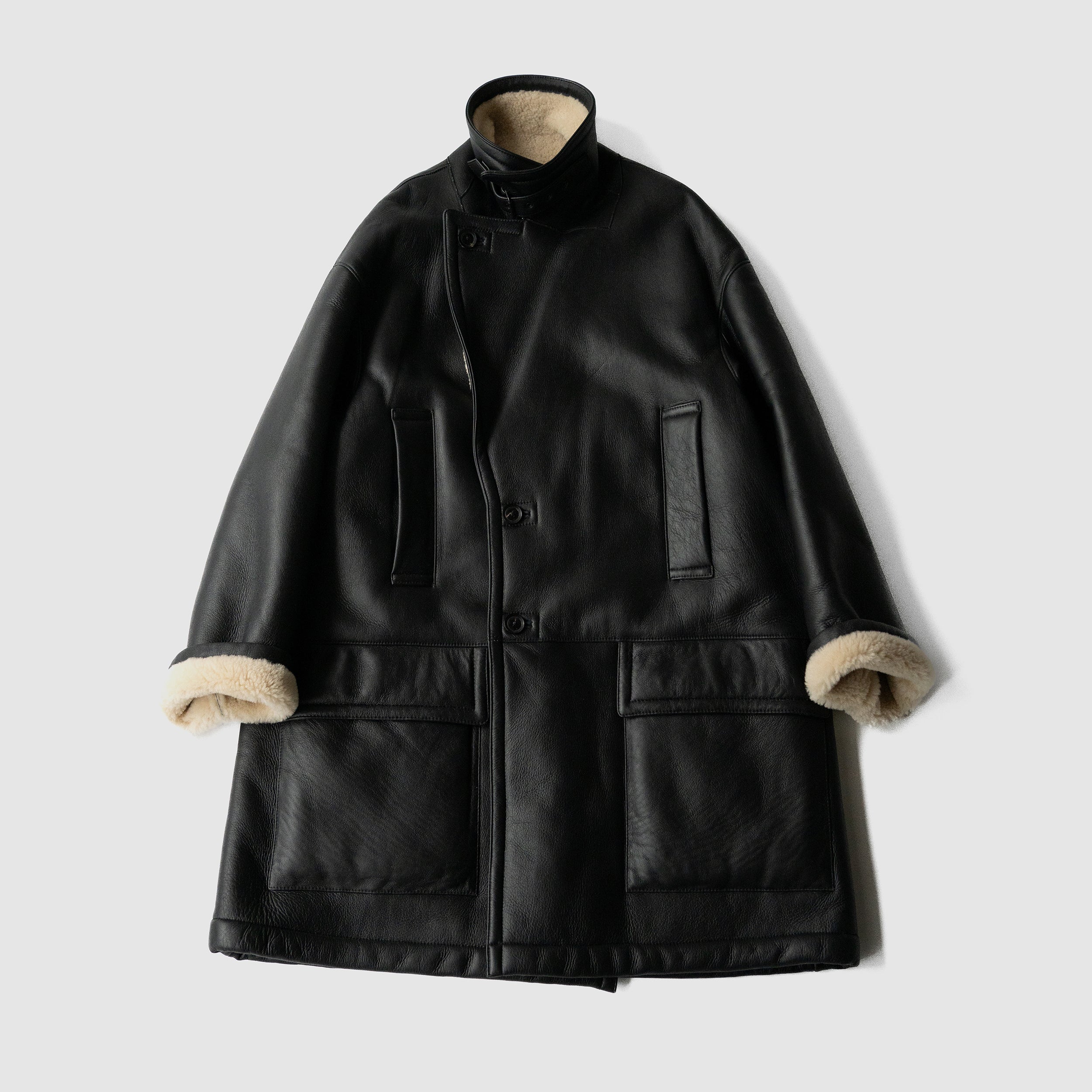 YOKE(ヨーク)/ REVERSIBLE MOUTON RANCH COAT 