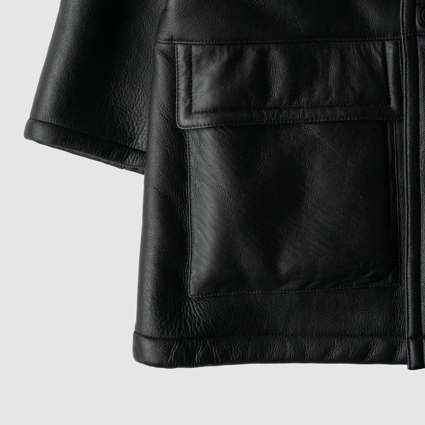 YOKE/ REVERSIBLE MOUTON RANCH COAT "BLACK"