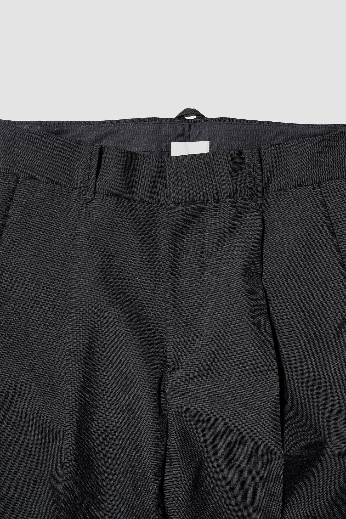 paratrait/ WOOL NONKE SLACKS "BLACK"