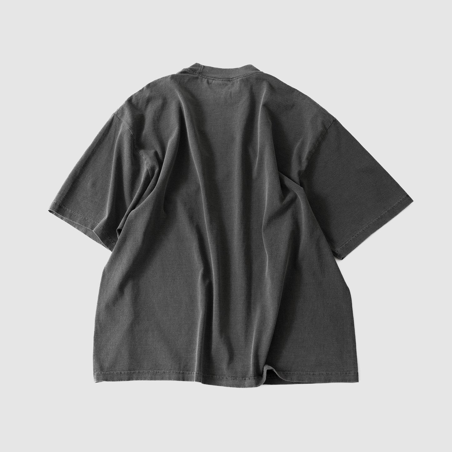 ESSAY/ PIGMENT DROPSHOULDER T-SHIRT "Tomorrow"