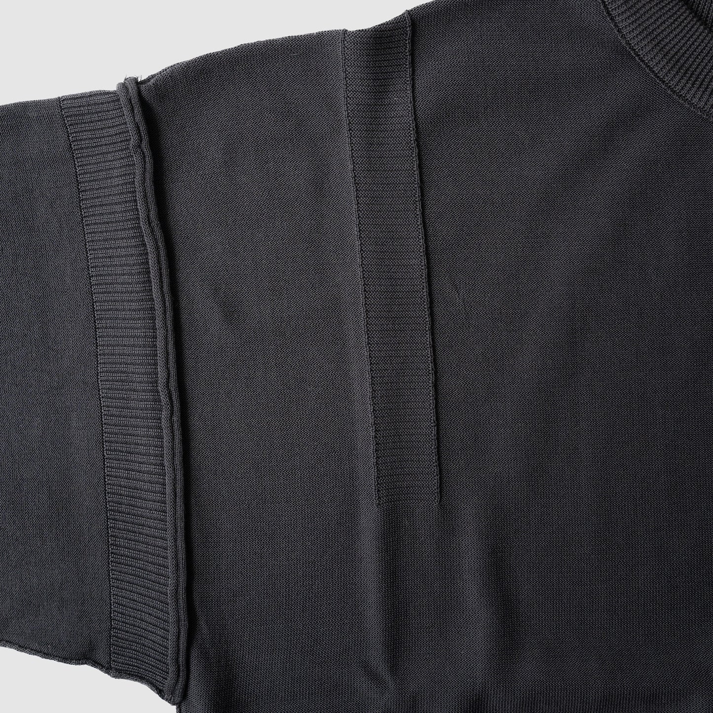 YASHIKI / Mebuki S/S Knit "CHARCOAL"