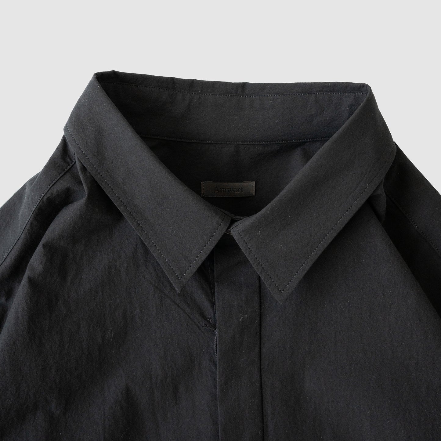 Antwort / COTTON TYPEWRITER FLY FRONT SHIRT "BLACK"