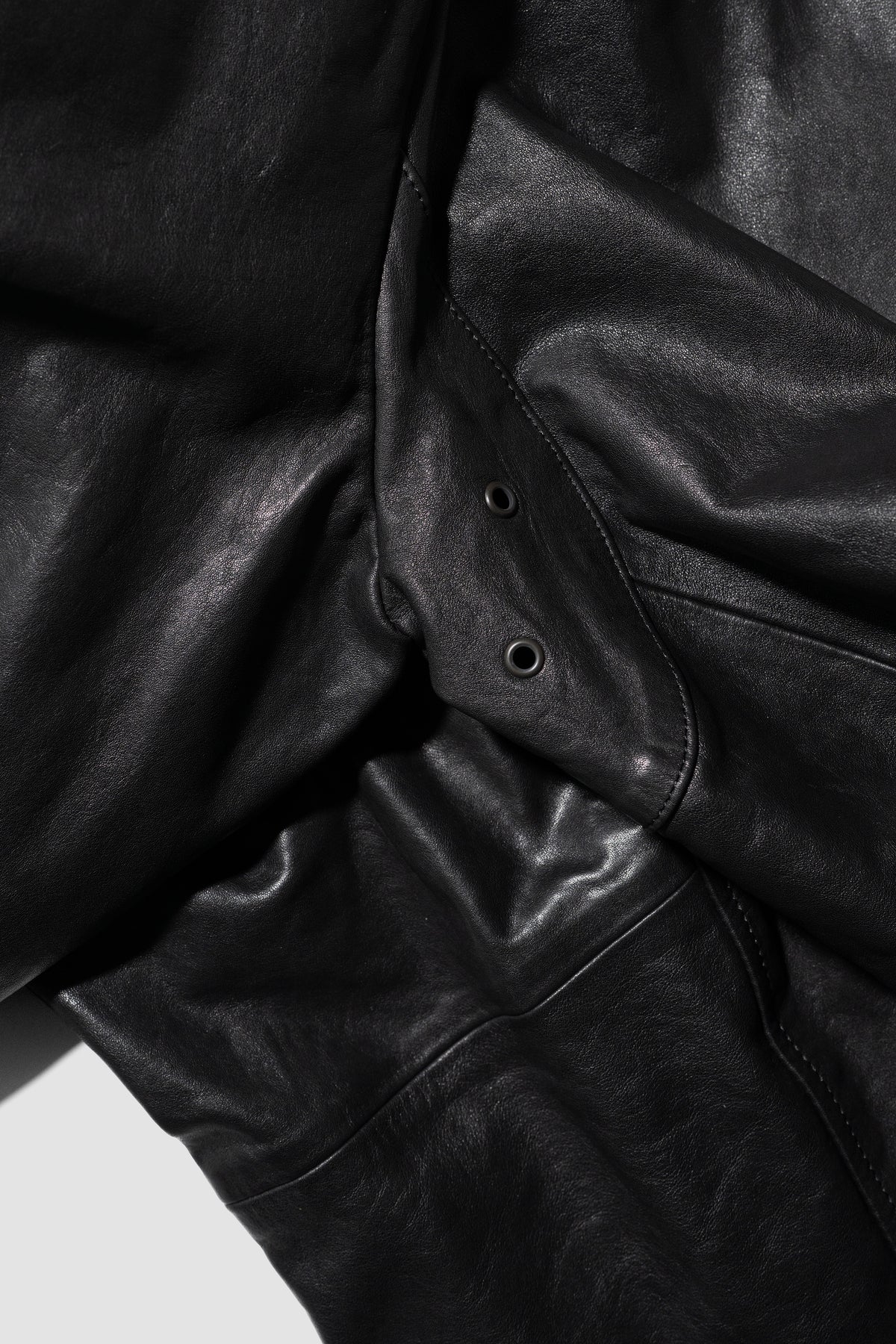 ssstein/ CALF ZIP SHORT JACKET "BLACK"