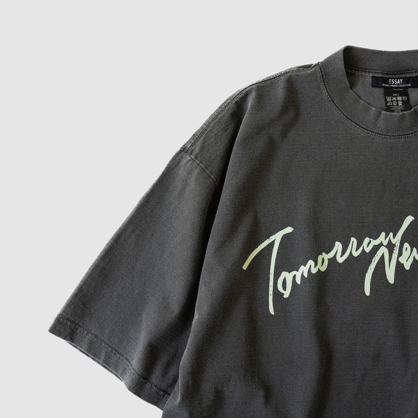 ESSAY/ PIGMENT DROPSHOULDER T-SHIRT "Tomorrow"