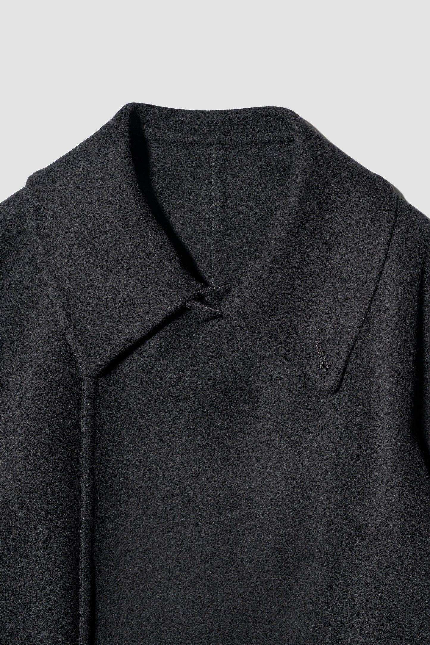 YOKE/ Wool Cashmere Double Breasted Rever Coat "BLACK"