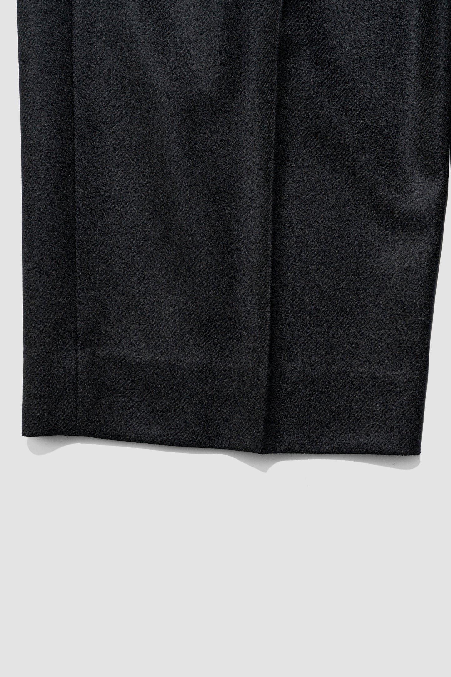 ssstein/ COMPRESSED FLANNEL LONG WIDE TROUSERS "BLACK"