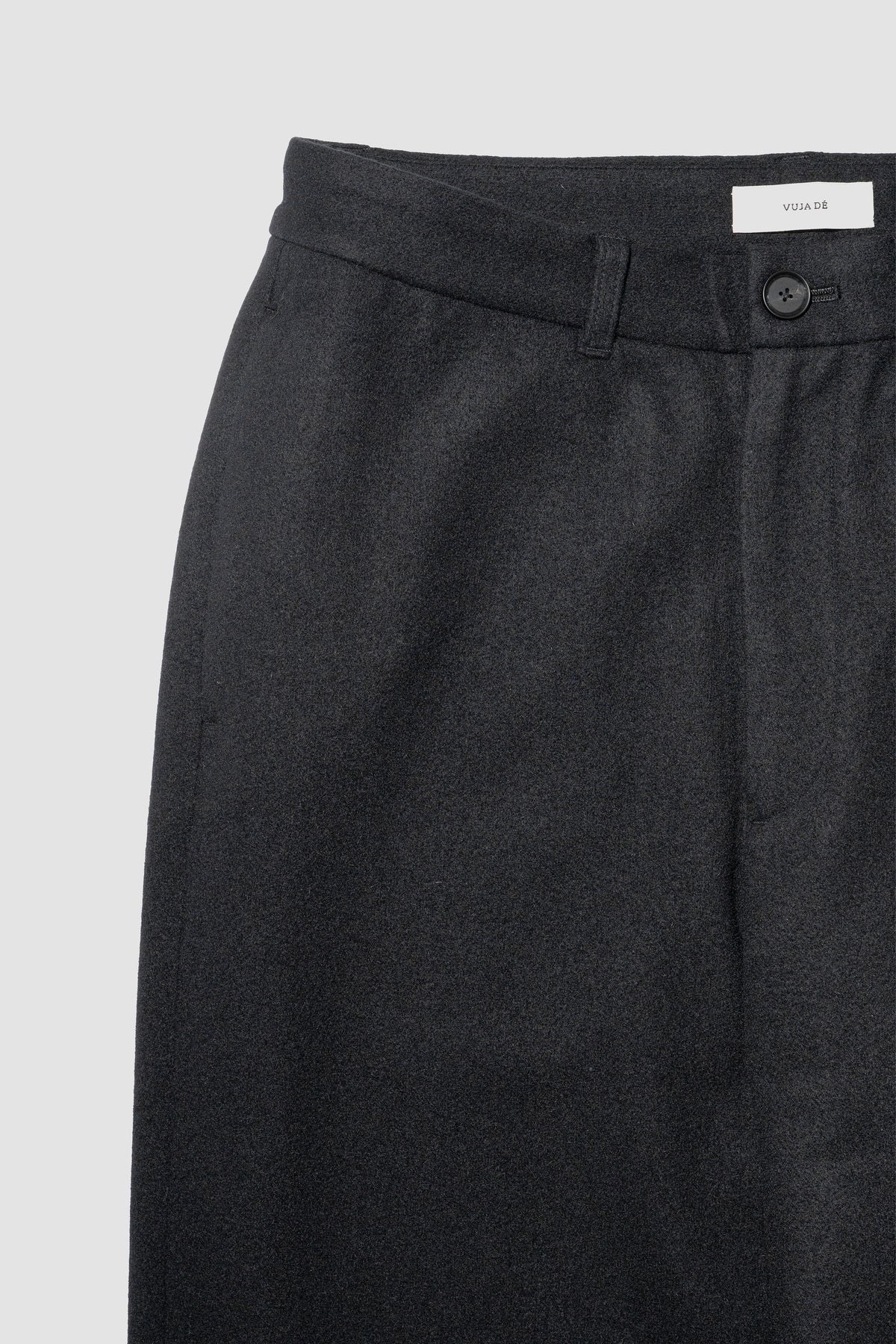 VUJA DÉ / Otis Wide-Leg Trousers in Wool/Cashmere "Black"