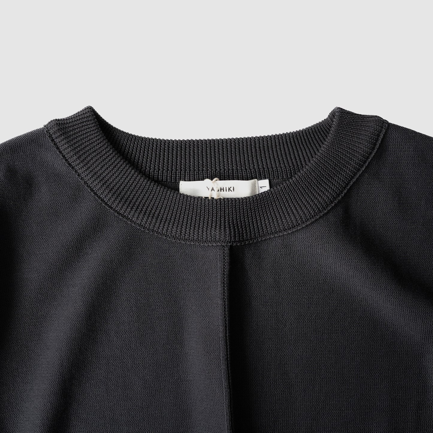 YASHIKI / Mebuki S/S Knit "CHARCOAL"