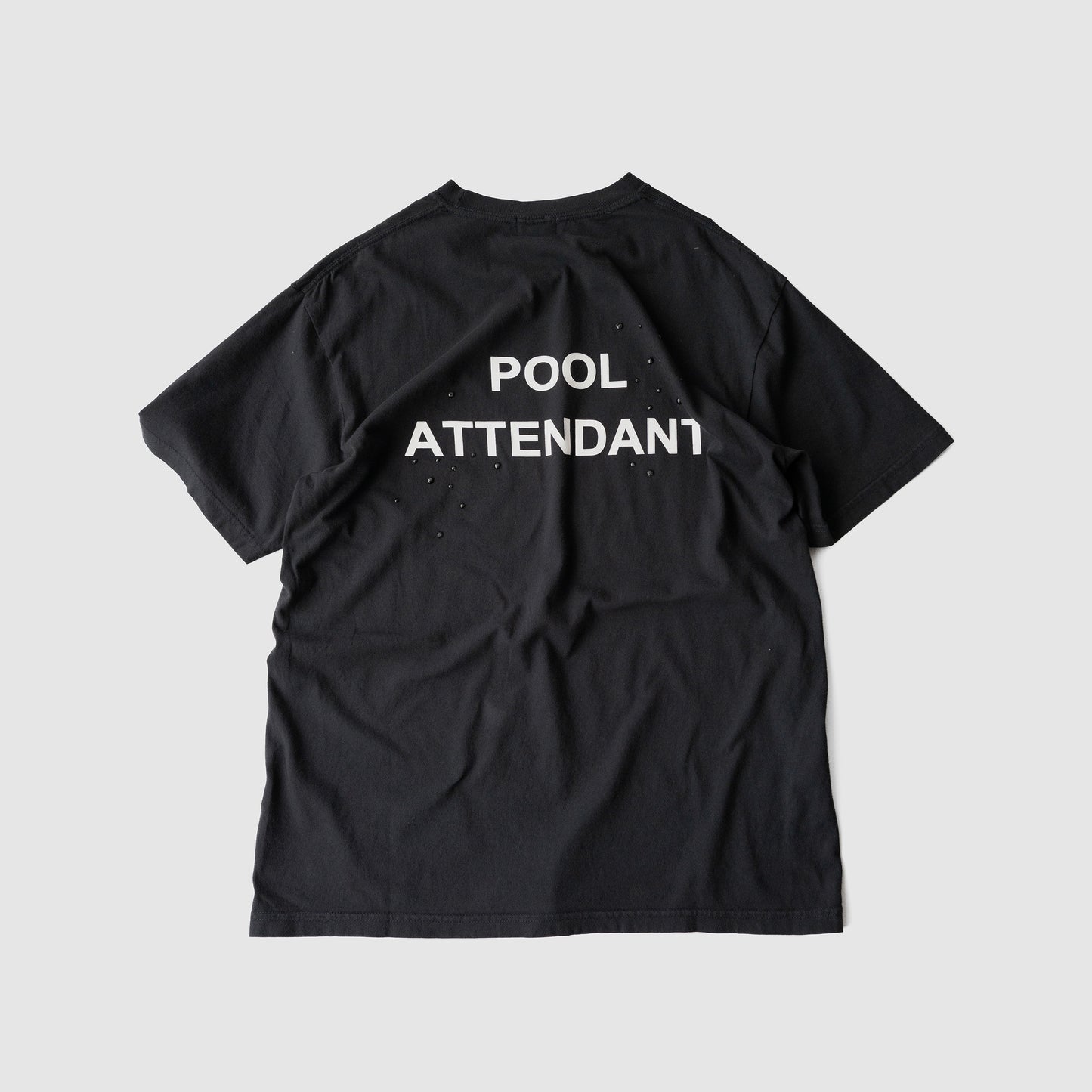 paratrait/ POOL ATTENDANT T "BLACK"