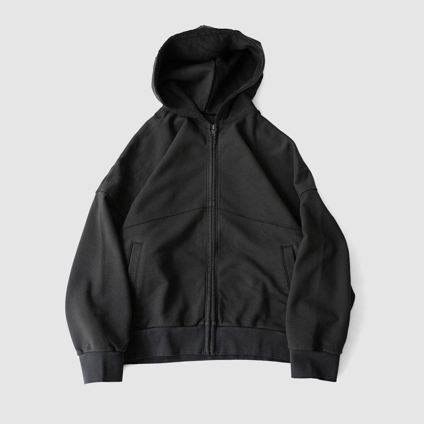Antwort / CUT OFF ZIP HOODIE "BLACK"