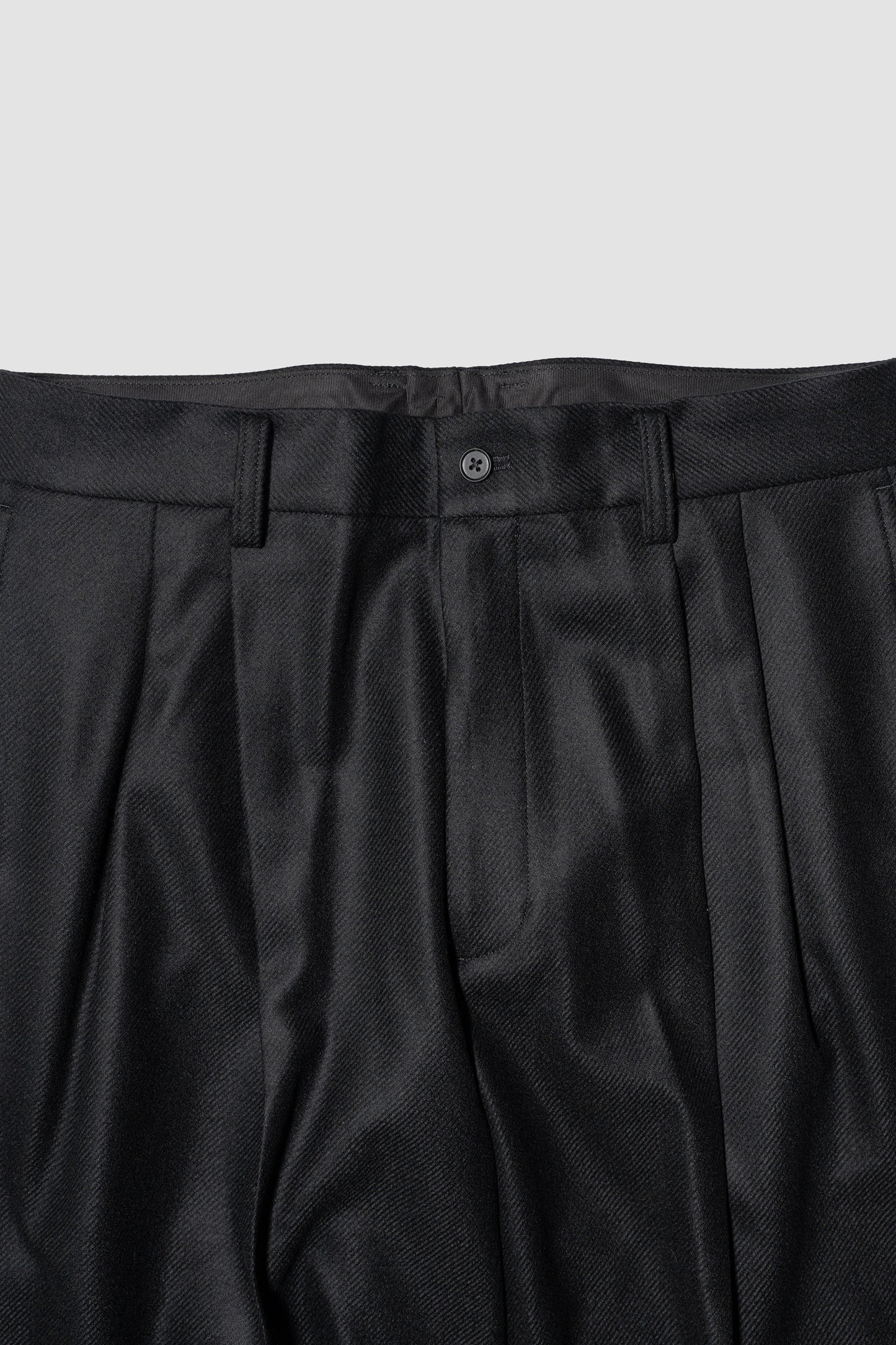 ssstein/ COMPRESSED FLANNEL LONG WIDE TROUSERS "BLACK"