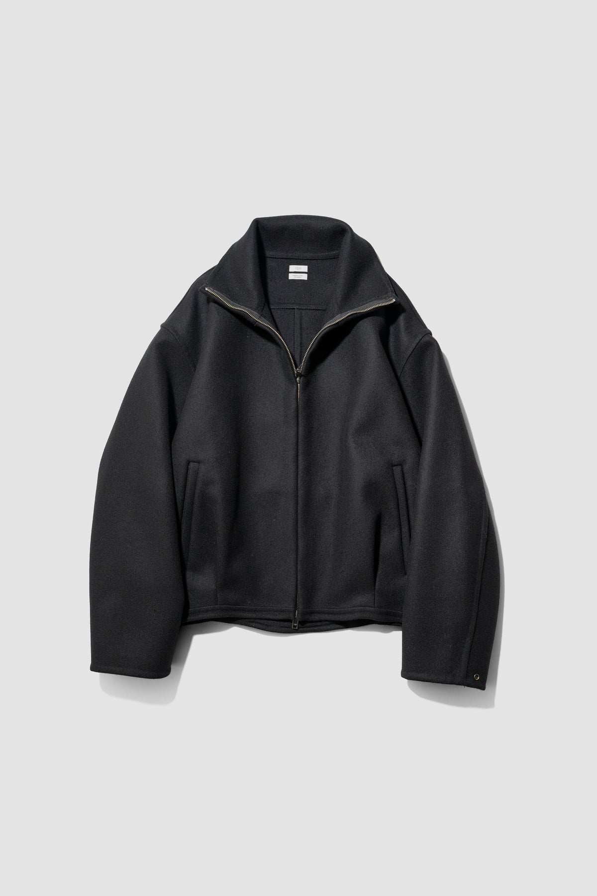 YOKE/ Wool Cashmere Balloon Silhouette Blouson "BLACK"