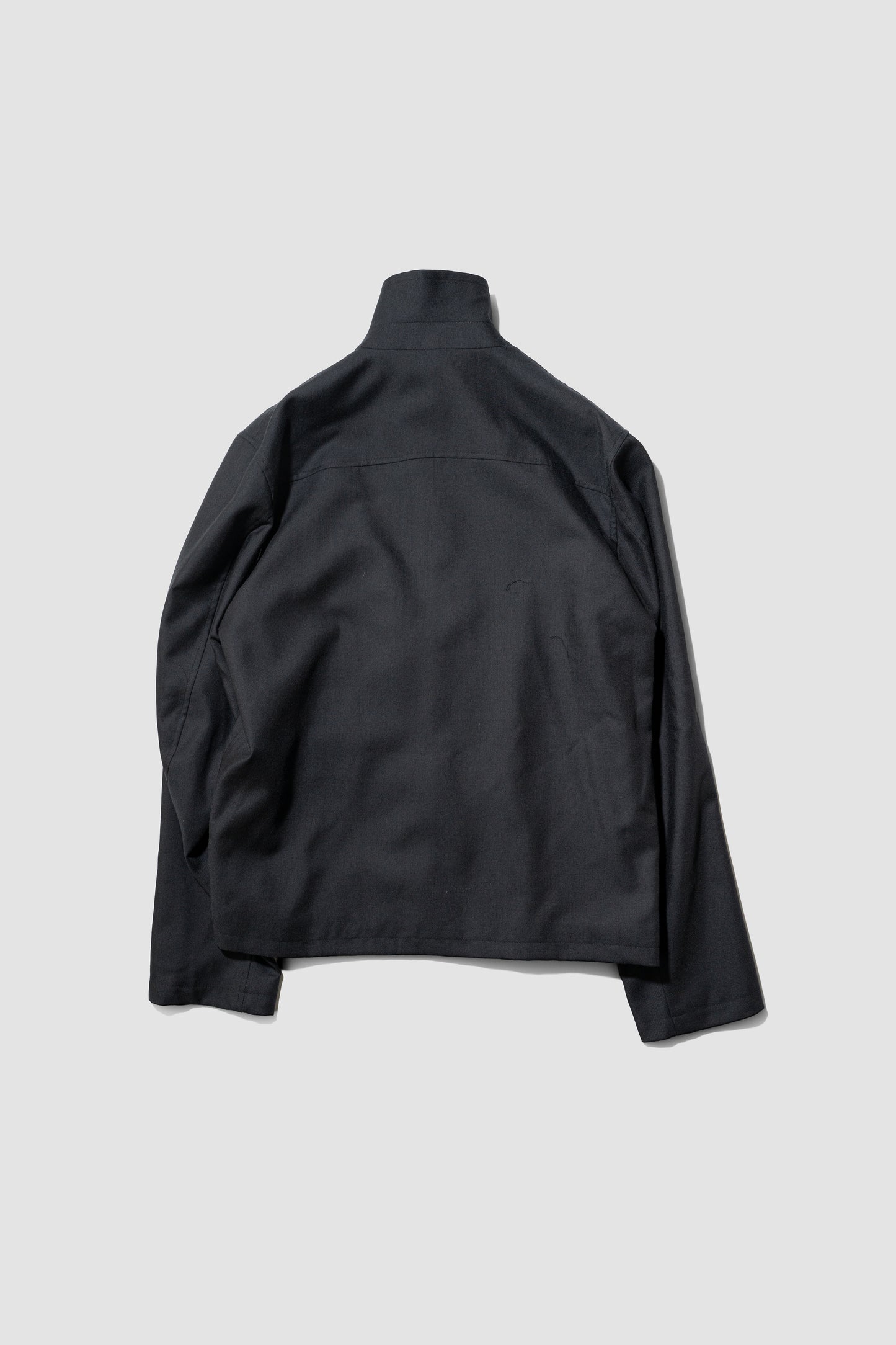 YOKE/ Sculptural Wired Zip Blouson "Carbon"