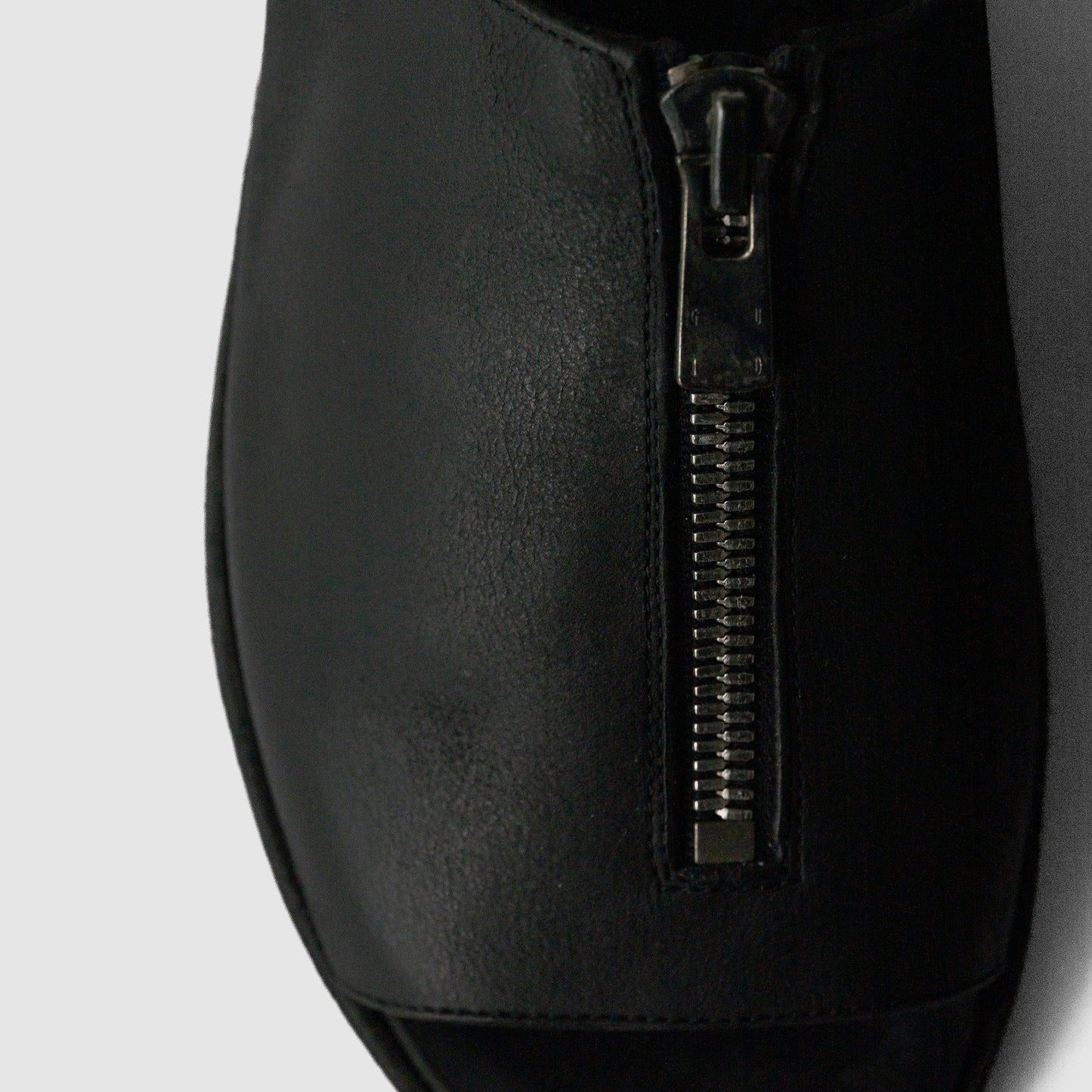 guidi/ BRKZ06 CALF BACK SIDE FULL GRAIN "black"