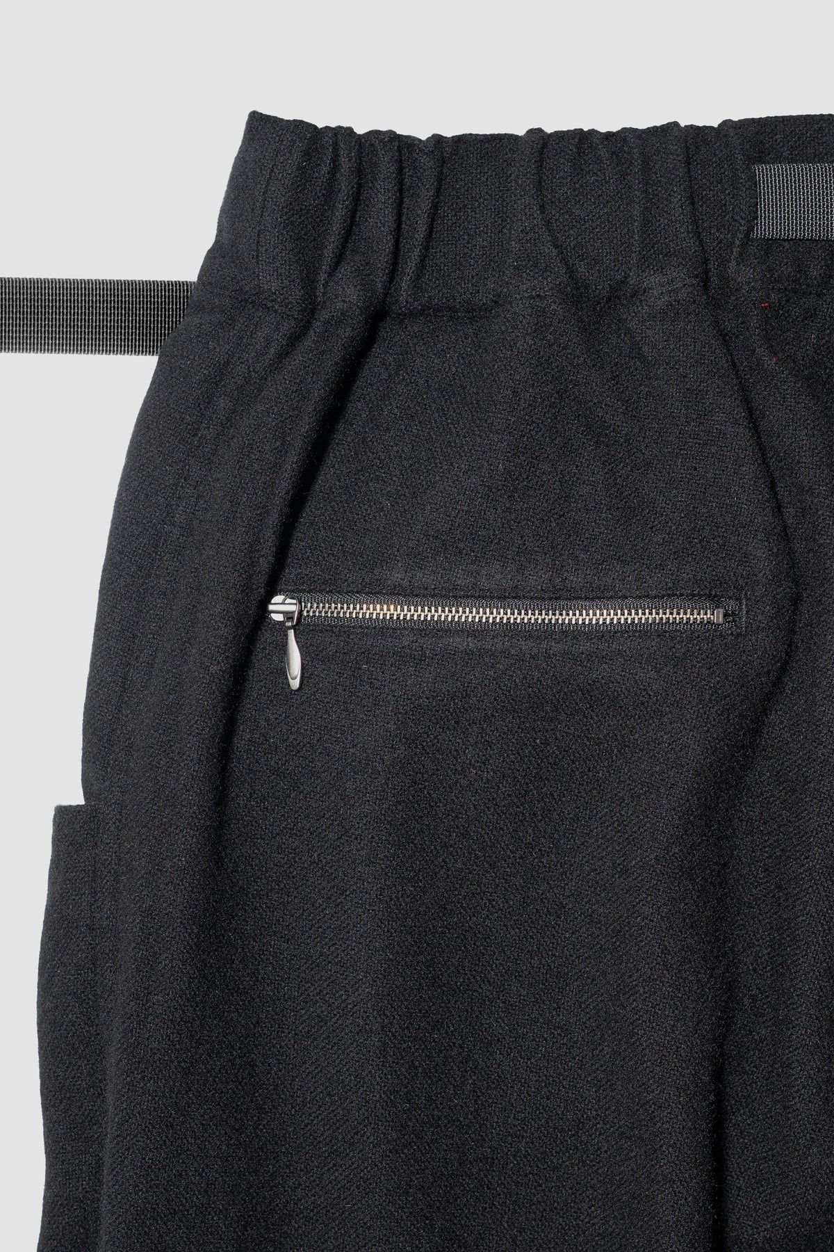 barbell object / jg pt "black"
