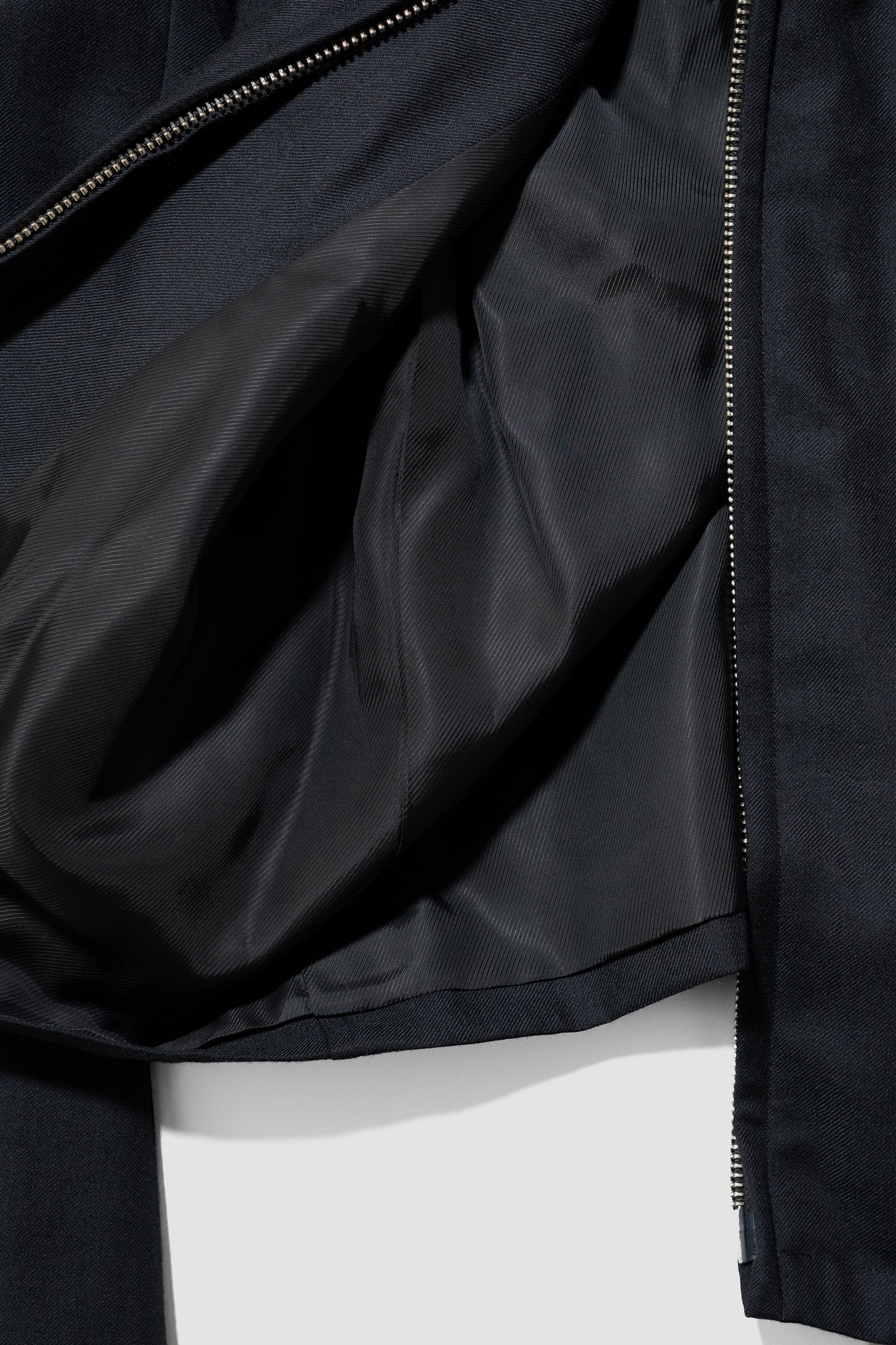 YOKE/ Sculptural Wired Zip Blouson "Carbon"