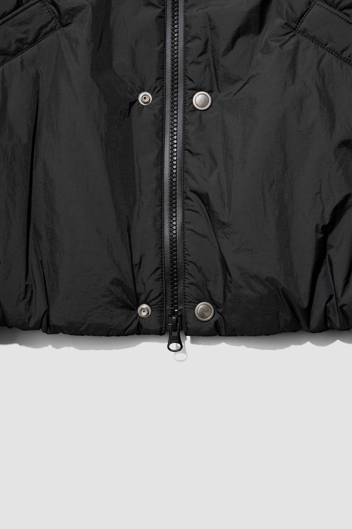 paratrait/ POROUS SKIN BLOUSON "BLACK"
