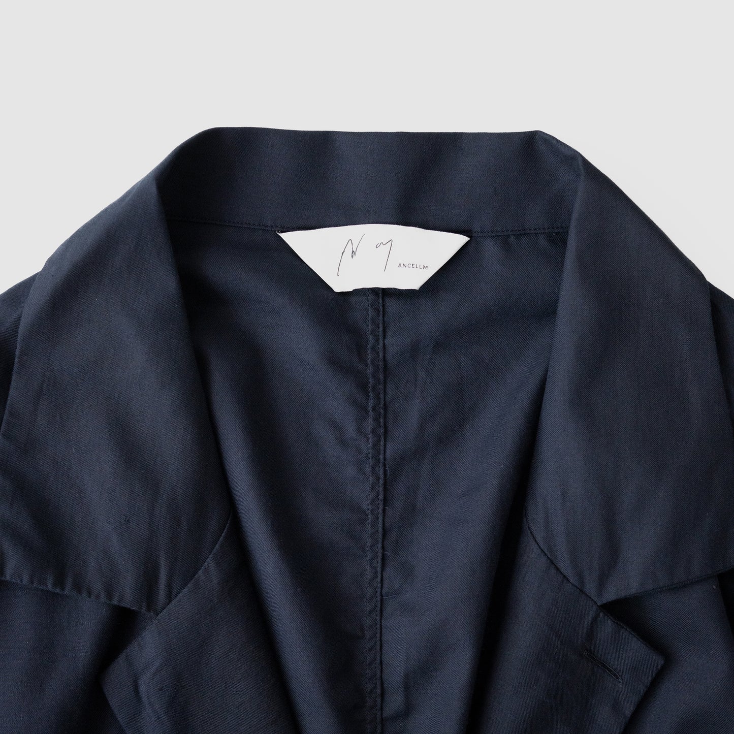 ANCELLM / C/S TAILORED SHIRT "NAVY"