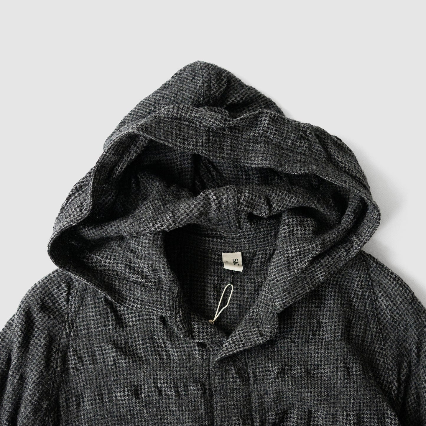 satou /  chidori hood shirt  "sumi"