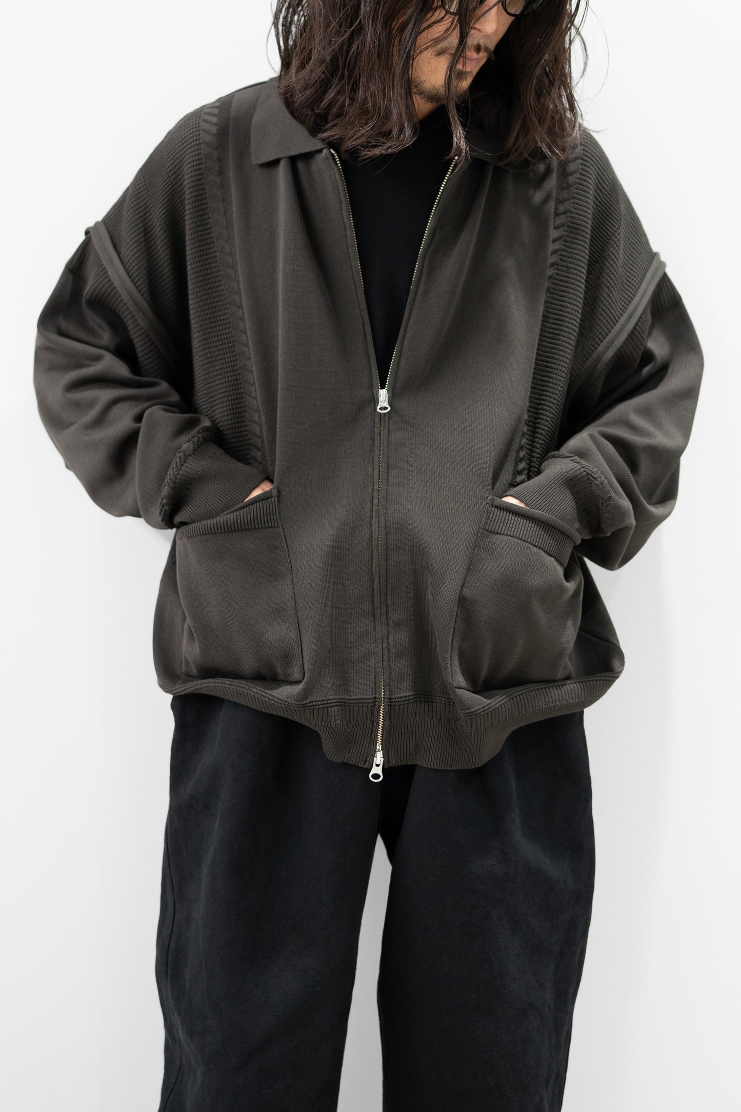 YASHIKI / Akiyo Zip Cardigan "DARK-OLIVE"