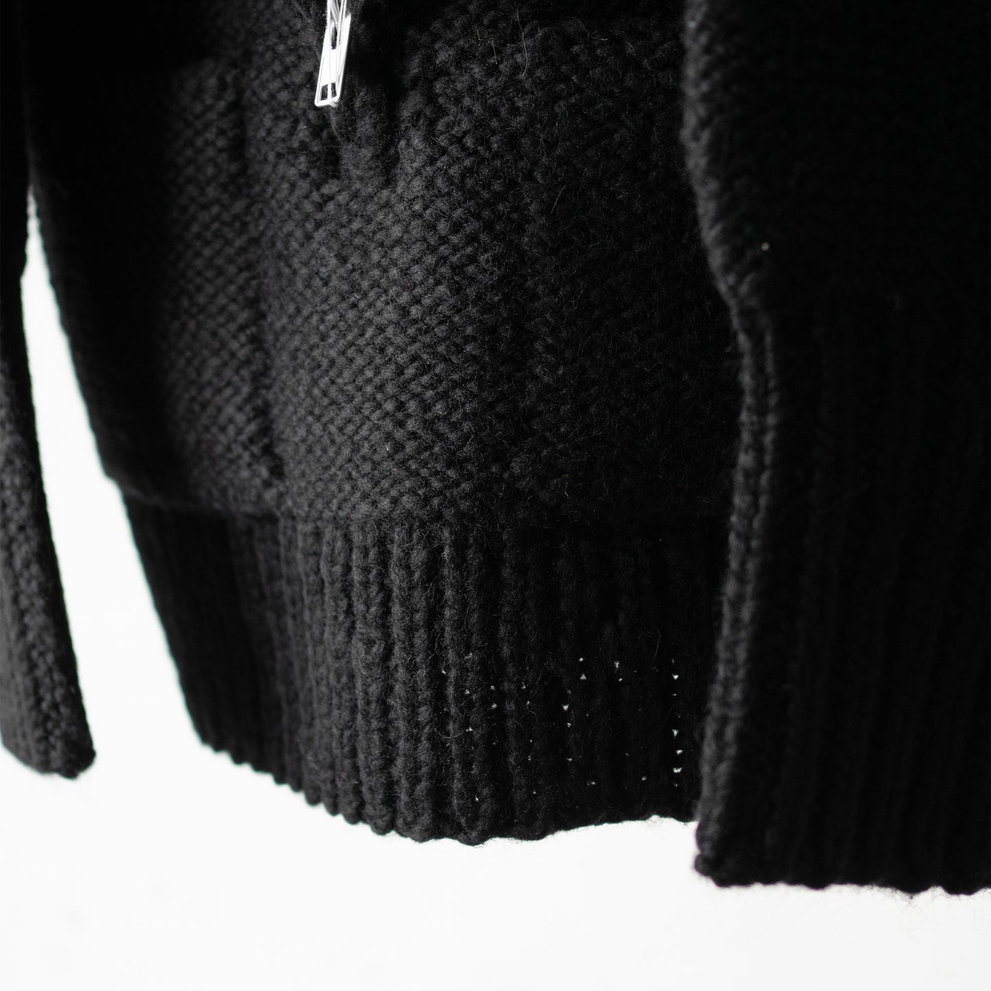 barbell object / hn knit made by KANATA "black"