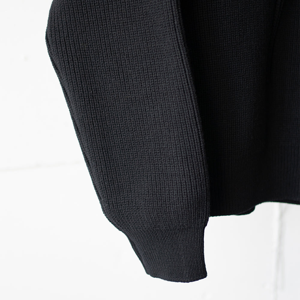 YOKE/ 3/4 FRONT ZIP HIGHNECK RIB SWEATER "BLACK"