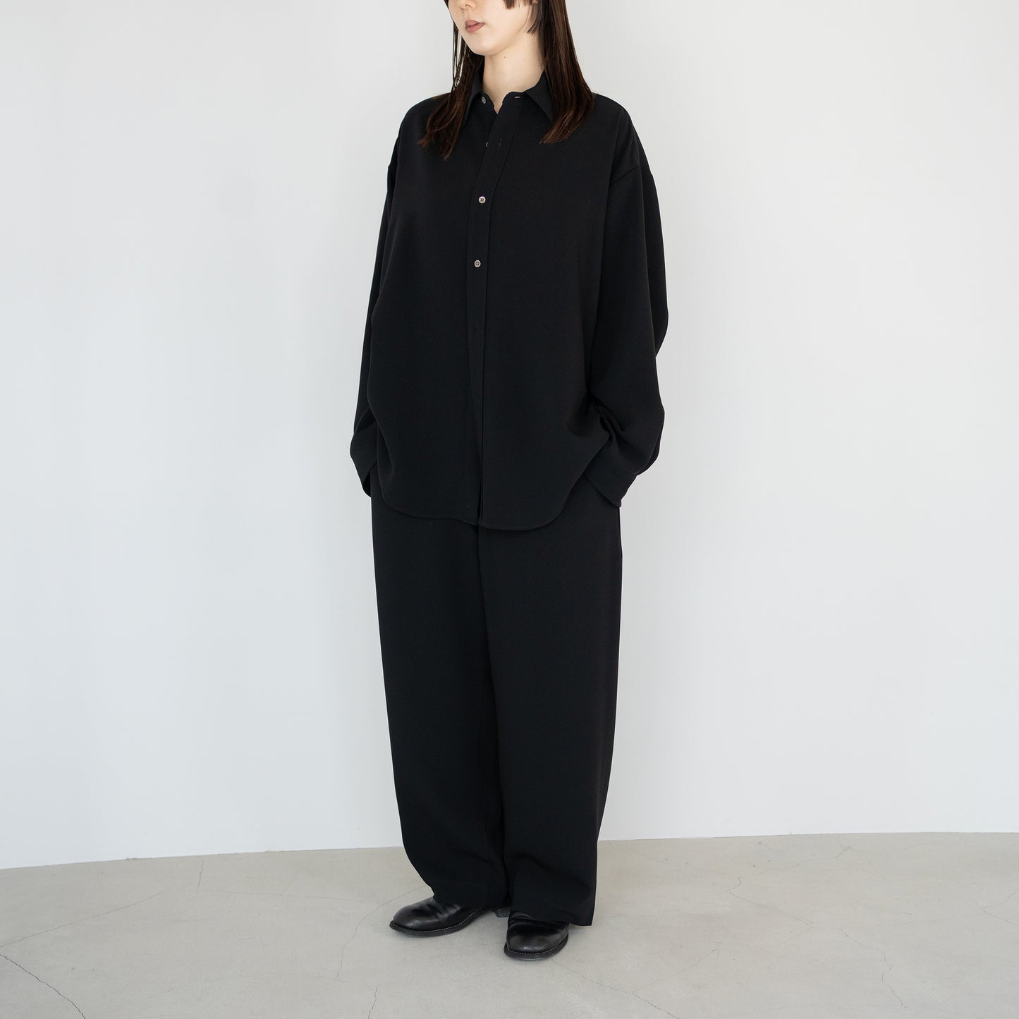 ROTOL/ Fluid Relaxed Trousers "BLACK"