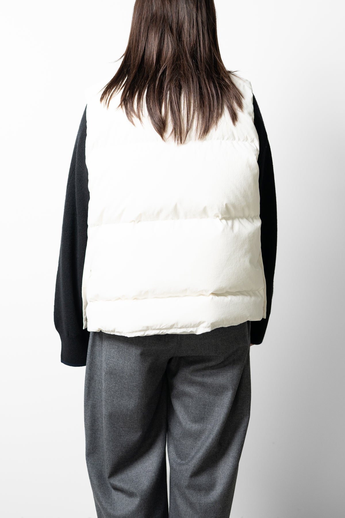 ANCELLM / DOWN VEST "WHITE"