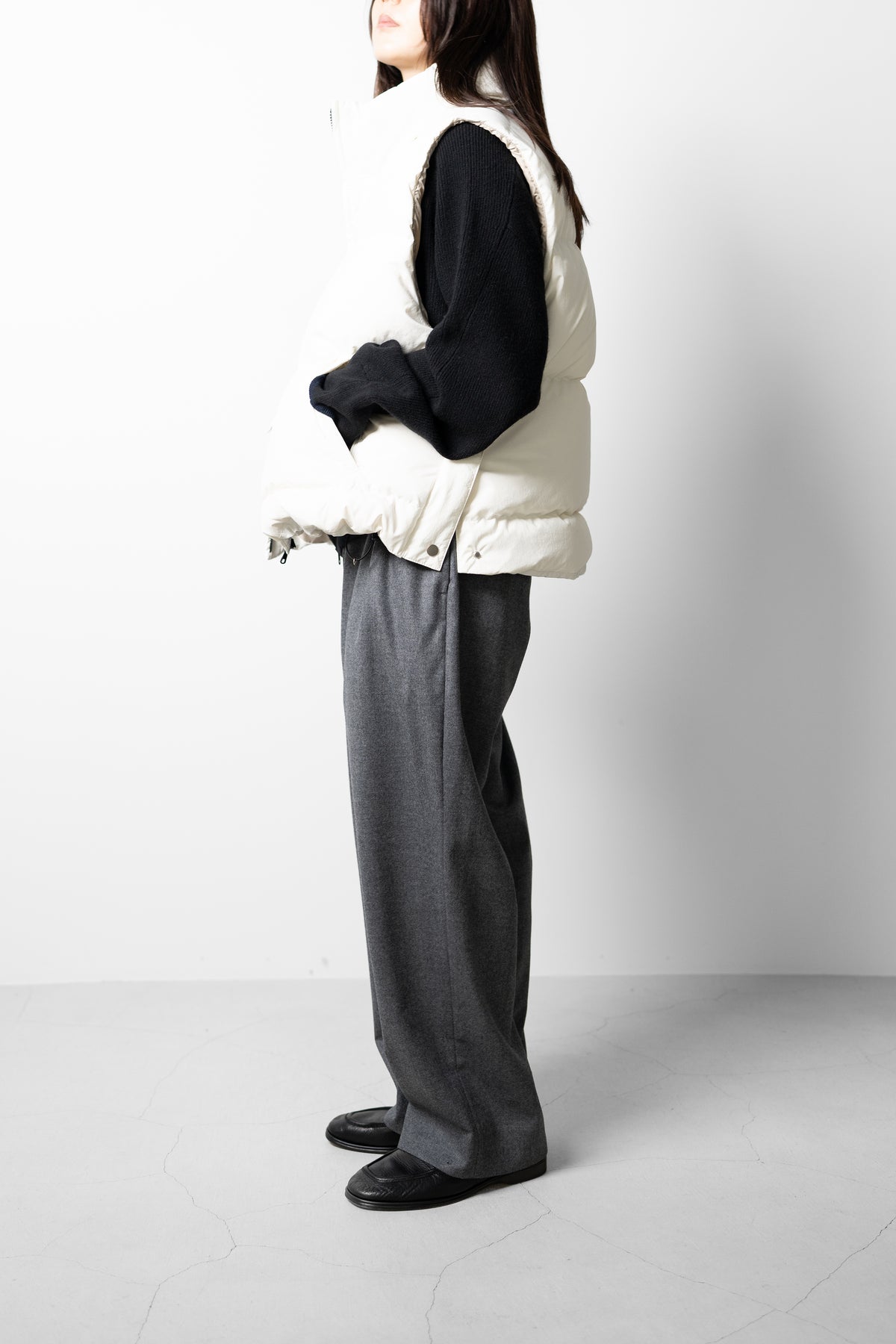 ANCELLM / DOWN VEST "WHITE"