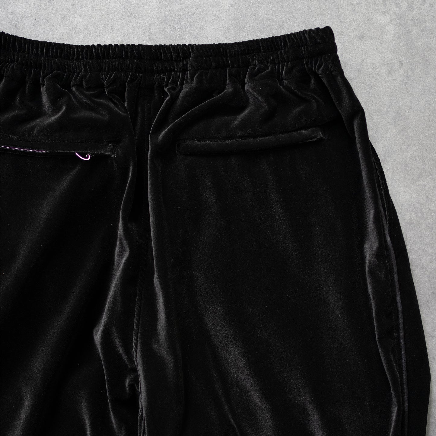 ESSAY/ TRACK LINE PANTS "Black Velvet"