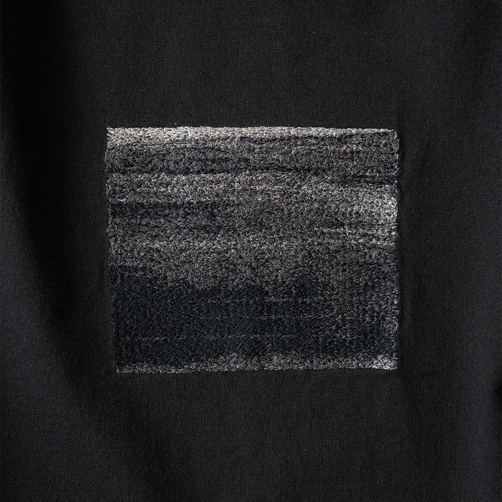 YOKE/ Abstract Embroited T-shirt "BLACK"